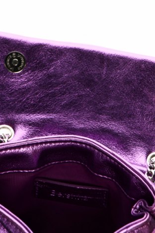 Γυναικεία τσάντα Bershka, Χρώμα Βιολετί, Τιμή 5,83 €