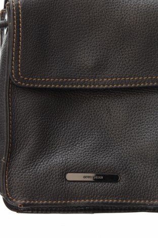 Дамска чанта Gerry Weber, Цвят Кафяв, Цена 57,80 лв.