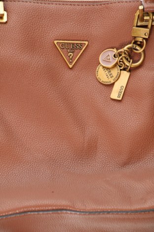 Damentasche Guess, Farbe Braun, Preis 136,60 €
