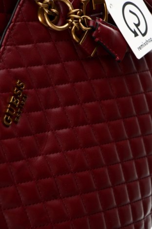 Damentasche Guess, Farbe Rot, Preis € 88,79