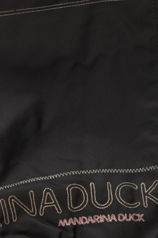 Дамска чанта Mandarina Duck, Цвят Черен, Цена 126,00 лв.