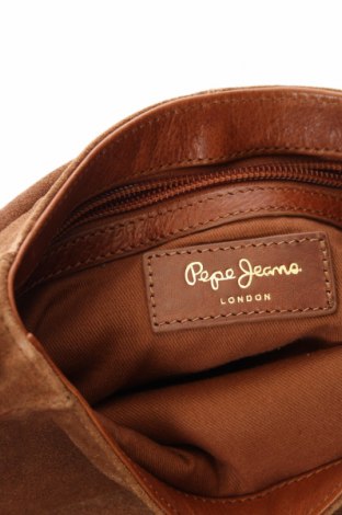 Дамска чанта Pepe Jeans, Цвят Кафяв, Цена 189,00 лв.