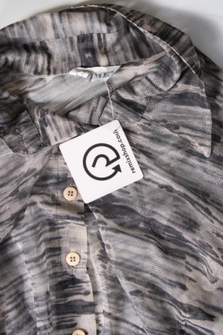 Γυναικείο πουκάμισο Carmen, Μέγεθος M, Χρώμα Πολύχρωμο, Τιμή 2,44 €