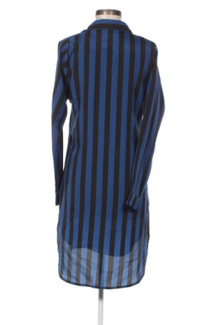 Γυναικείο πουκάμισο East, Μέγεθος M, Χρώμα Πολύχρωμο, Τιμή 3,09 €
