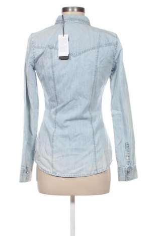 Γυναικείο πουκάμισο Guess, Μέγεθος S, Χρώμα Μπλέ, Τιμή 80,41 €