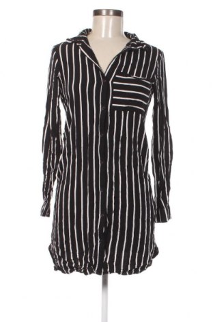 Γυναικείο πουκάμισο Jennyfer, Μέγεθος S, Χρώμα Μαύρο, Τιμή 3,09 €