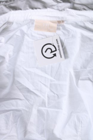 Дамска риза Karen by Simonsen, Размер S, Цвят Бял, Цена 43,67 лв.