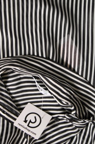 Dámska košeľa  ONLY, Veľkosť XS, Farba Čierna, Cena  11,34 €