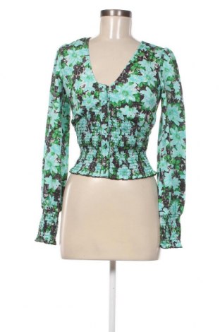 Γυναικείο πουκάμισο ONLY, Μέγεθος XS, Χρώμα Πολύχρωμο, Τιμή 6,19 €