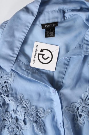 Γυναικείο πουκάμισο Rue 21, Μέγεθος M, Χρώμα Μπλέ, Τιμή 6,11 €
