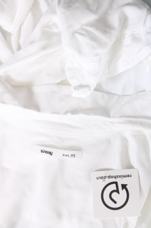 Γυναικείο πουκάμισο Sinsay, Μέγεθος XS, Χρώμα Λευκό, Τιμή 6,09 €