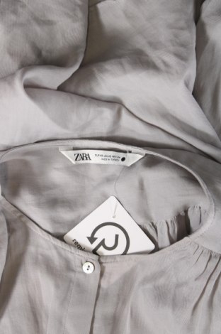 Дамска риза Zara, Размер XS, Цвят Сив, Цена 27,37 лв.