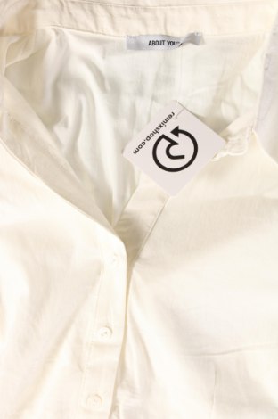 Дамска риза-боди About You, Размер L, Цвят Бял, Цена 46,00 лв.