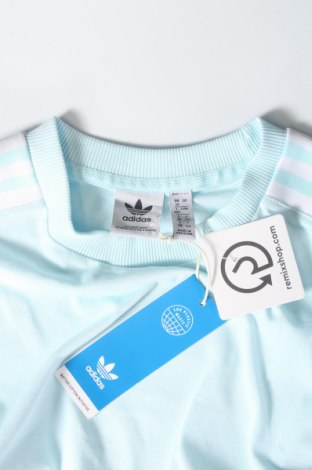 Damen T-Shirt Adidas Originals, Größe M, Farbe Blau, Preis 19,18 €