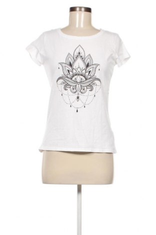 Γυναικείο t-shirt Beloved, Μέγεθος M, Χρώμα Λευκό, Τιμή 6,65 €