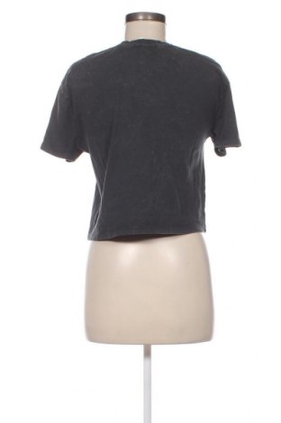 Γυναικείο t-shirt Bershka, Μέγεθος S, Χρώμα Γκρί, Τιμή 6,65 €
