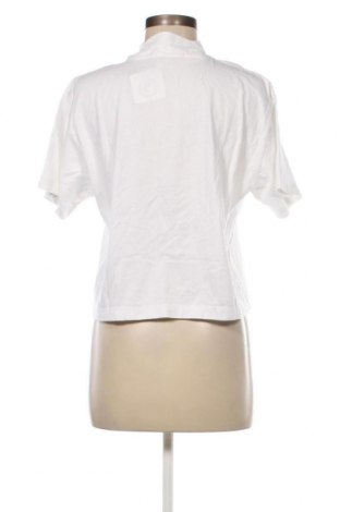 Дамска тениска Calvin Klein Jeans, Размер S, Цвят Бял, Цена 62,00 лв.