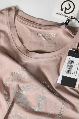 Dámské tričko Guess, Velikost S, Barva Popelavě růžová, Cena  1 043,00 Kč