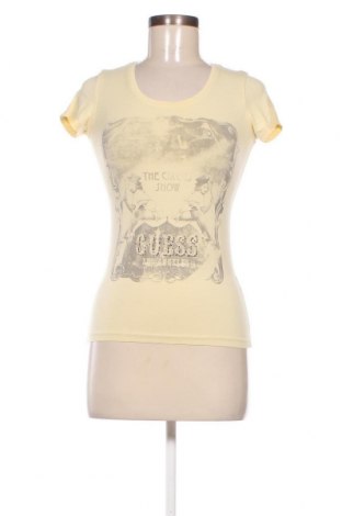 Γυναικείο t-shirt Guess, Μέγεθος S, Χρώμα Κίτρινο, Τιμή 19,79 €