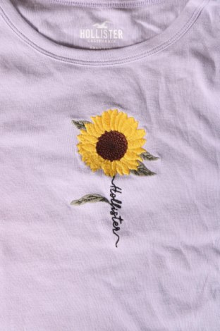 Γυναικείο t-shirt Hollister, Μέγεθος M, Χρώμα Βιολετί, Τιμή 8,00 €