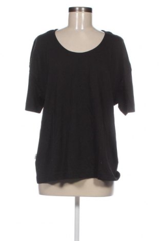 Γυναικείο t-shirt PUMA, Μέγεθος M, Χρώμα Μαύρο, Τιμή 19,18 €