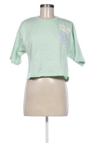 Γυναικείο t-shirt Viral Vibes, Μέγεθος L, Χρώμα Πράσινο, Τιμή 18,56 €
