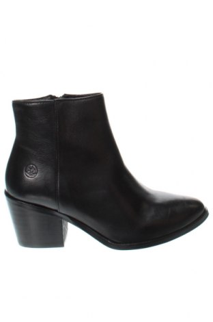 Dámské boty  Dr. Martens, Velikost 38, Barva Černá, Cena  5 667,00 Kč
