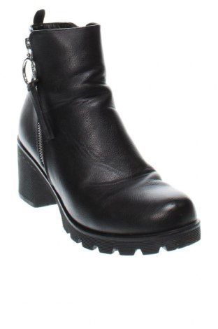 Dámské boty  Graceland, Velikost 40, Barva Černá, Cena  608,00 Kč