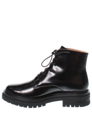 Dámské boty  Shoe The Bear, Velikost 40, Barva Černá, Cena  3 841,00 Kč
