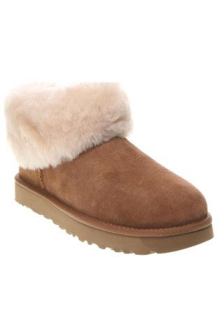 Cizme de damă UGG Australia, Mărime 41, Culoare Maro, Preț 863,16 Lei