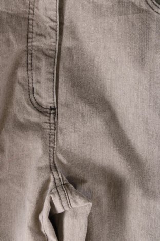 Γυναικείο Τζίν, Μέγεθος XL, Χρώμα Γκρί, Τιμή 7,53 €