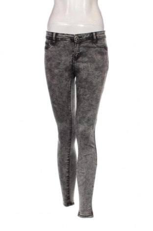 Damen Jeans Bershka, Größe S, Farbe Grau, Preis € 15,00