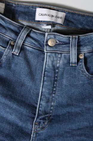 Dámské džíny  Calvin Klein Jeans, Velikost M, Barva Modrá, Cena  2 261,00 Kč