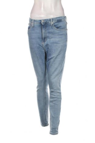 Дамски дънки Calvin Klein Jeans, Размер L, Цвят Син, Цена 85,80 лв.