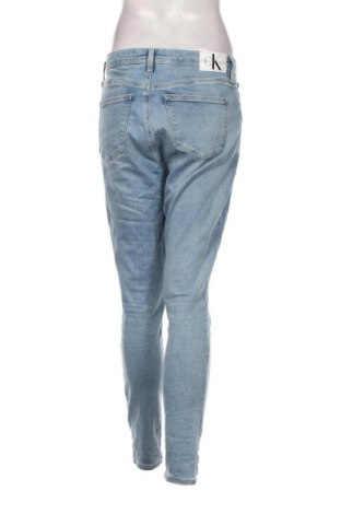Дамски дънки Calvin Klein Jeans, Размер L, Цвят Син, Цена 156,00 лв.
