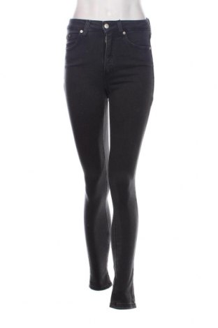Γυναικείο Τζίν Calvin Klein Jeans, Μέγεθος XS, Χρώμα Γκρί, Τιμή 44,23 €
