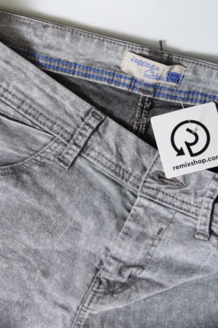 Damen Jeans Clockhouse, Größe M, Farbe Grau, Preis € 4,04