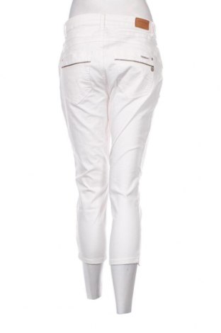 Damen Jeans Cream, Größe M, Farbe Weiß, Preis € 19,56