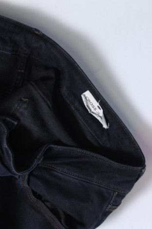 Dámské džíny  Cross Jeans, Velikost XXL, Barva Modrá, Cena  462,00 Kč