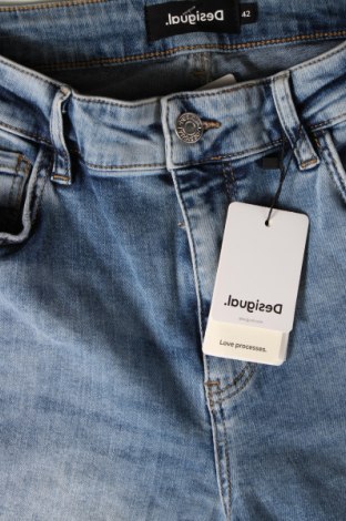 Damen Jeans Desigual, Größe M, Farbe Blau, Preis € 26,60