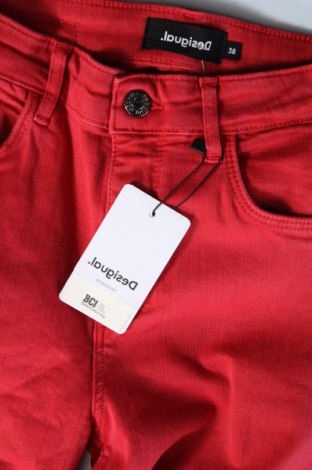 Dámské džíny  Desigual, Velikost S, Barva Červená, Cena  748,00 Kč