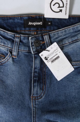 Dámske džínsy  Desigual, Veľkosť XS, Farba Modrá, Cena  88,66 €