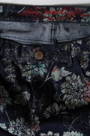 Damen Jeans Desigual, Größe M, Farbe Mehrfarbig, Preis 26,85 €