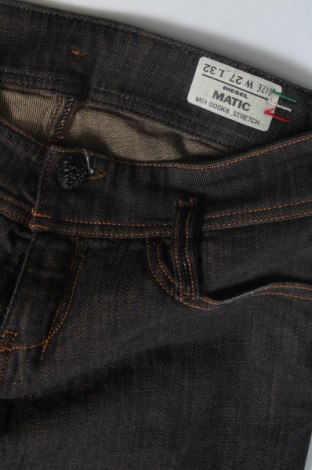 Damen Jeans Diesel, Größe S, Farbe Braun, Preis 37,89 €