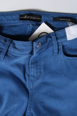 Dámske džínsy  Guess, Veľkosť S, Farba Modrá, Cena  44,33 €
