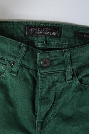 Damen Jeans Guess, Größe XS, Farbe Grün, Preis € 26,81