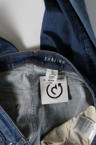 Dámské džíny  H&M, Velikost L, Barva Modrá, Cena  198,00 Kč