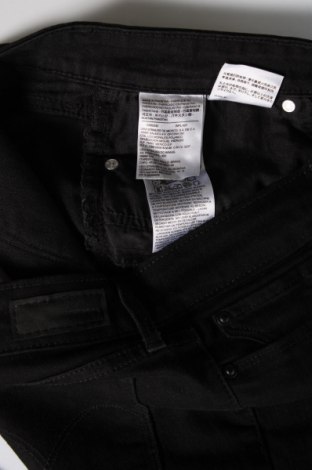 Damen Jeans Levi's, Größe M, Farbe Schwarz, Preis 26,79 €