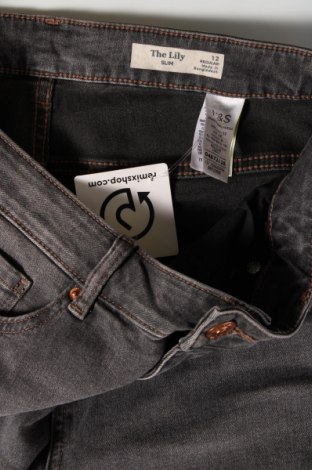 Dámske džínsy  Marks & Spencer, Veľkosť M, Farba Sivá, Cena  6,89 €