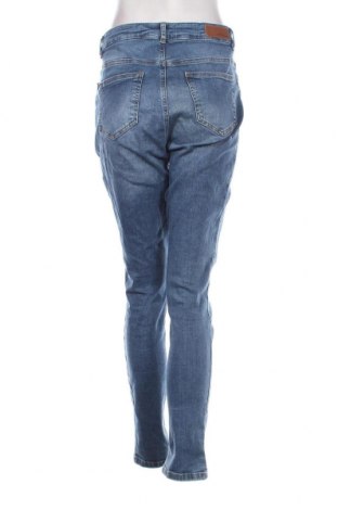 Damskie jeansy More & More, Rozmiar M, Kolor Niebieski, Cena 62,37 zł